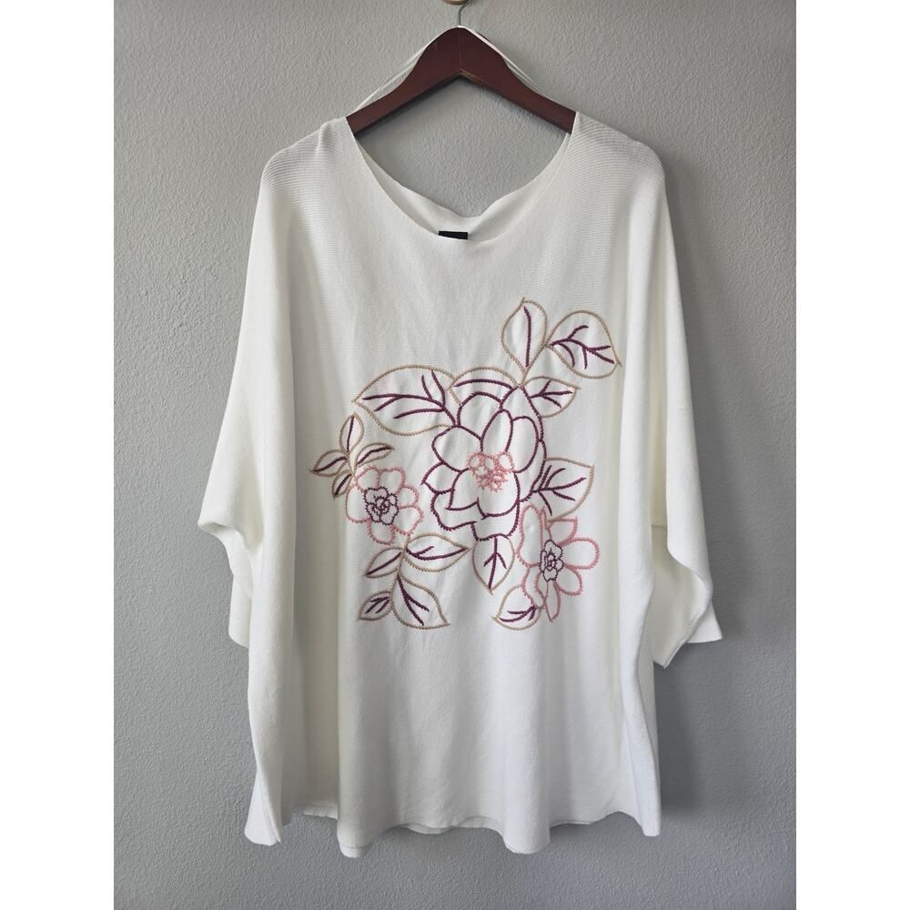 Aaeda 3X Ivory Floral Embroidered Dolman Knit Sweater NWT Plus Size Nylon Blend